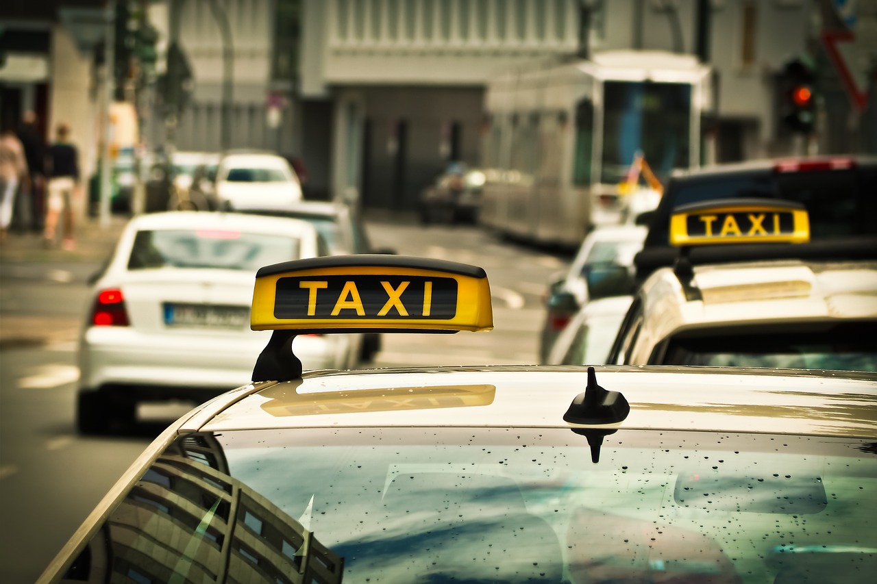 Taxi – Rewolucja w świecie transportu: Wygoda, bezpieczeństwo i ekologiczność